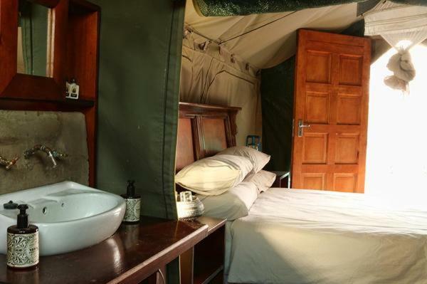 Thakadu Bush Camp Villa Ghanzi Bagian luar foto